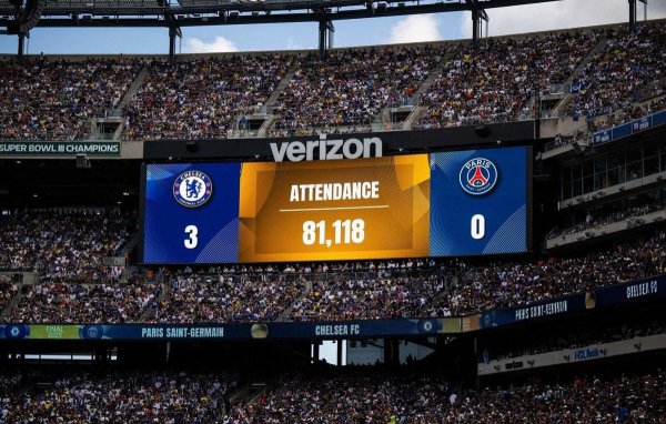 涨上策 决赛切尔西vs巴黎现场观众为81118人，创本届世俱杯新高